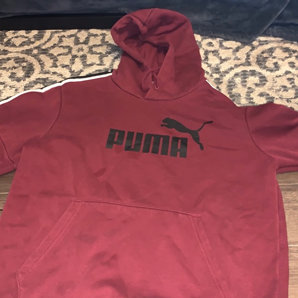 Puma sweater - Picture 1 of 1